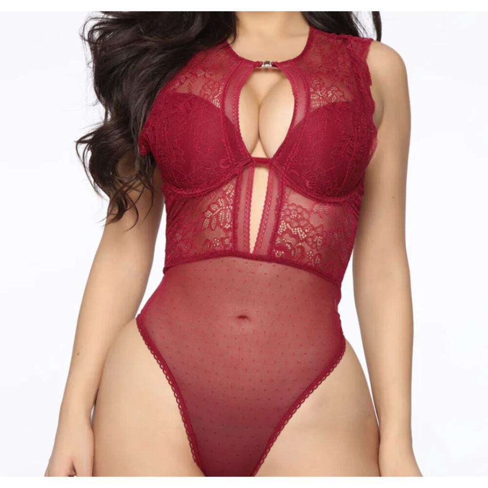 Fashion Nova Love Lane Lace Teddy in Burgundy Size XL NWT